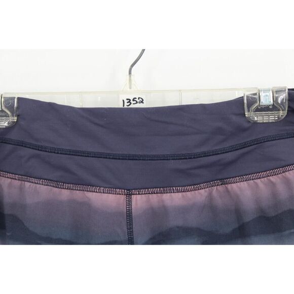 Lululemon Beachscape Groovy Run Pink Purple Ombré Shorts Size 6 - Picture 2 of 6